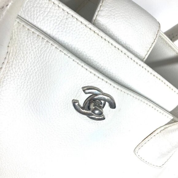 CHANEL Executive CC Shoulder Bag Tote Bag Caviar Leather White/SilverHardware - Picture 8 of 14